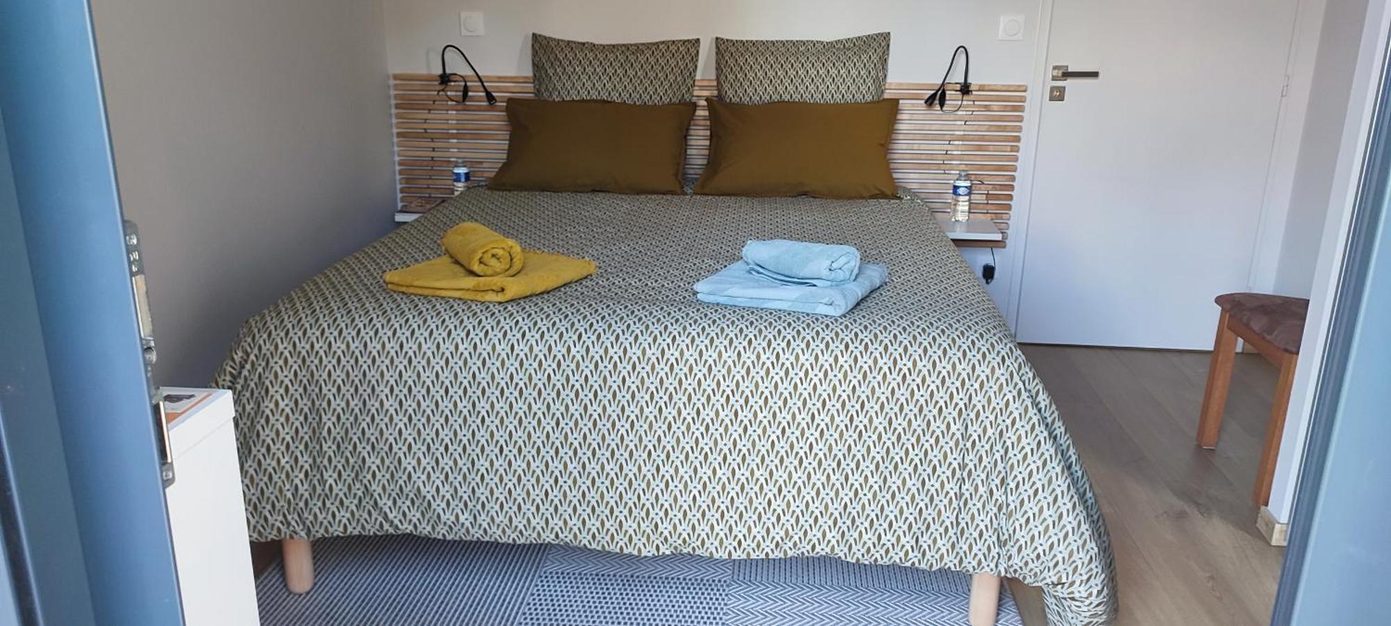 Du Cote De Chez Paule, Chambre Avec Entree Independante Et Salle D'Eau Privative Séméac 외부 사진
