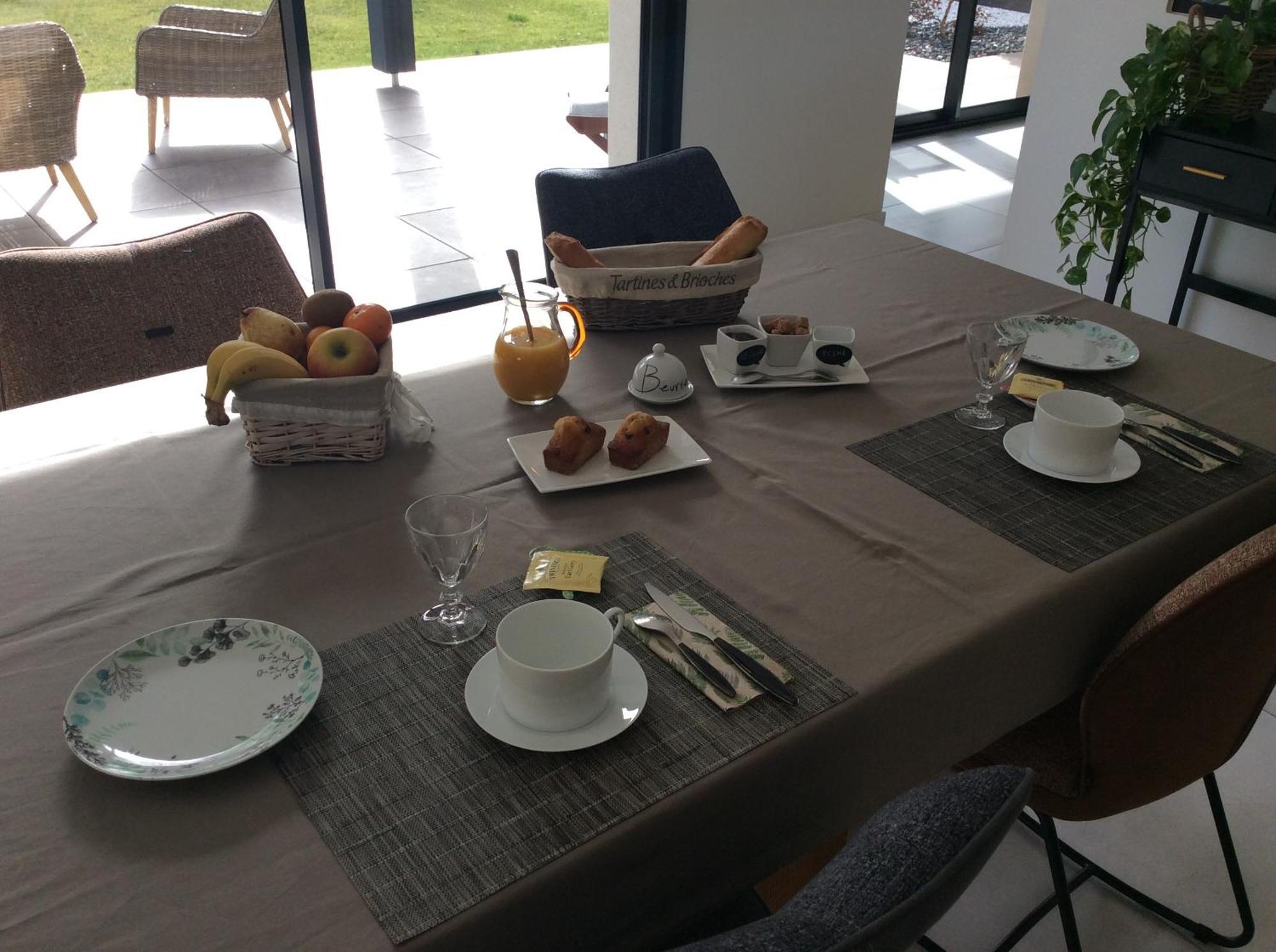 Du Cote De Chez Paule, Chambre Avec Entree Independante Et Salle D'Eau Privative Séméac 외부 사진